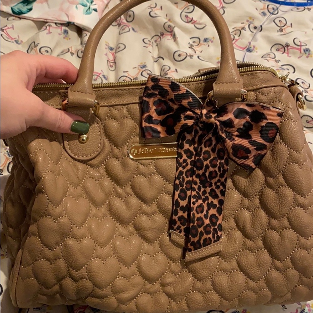Betsey Johnson quilted heart bag